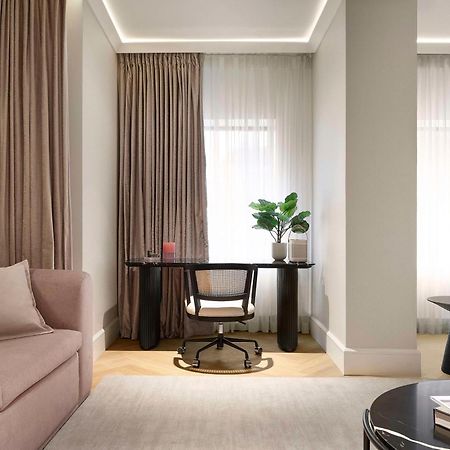 Vogue Hotel Montreal Downtown, Curio Collection By Hilton Eksteriør bilde