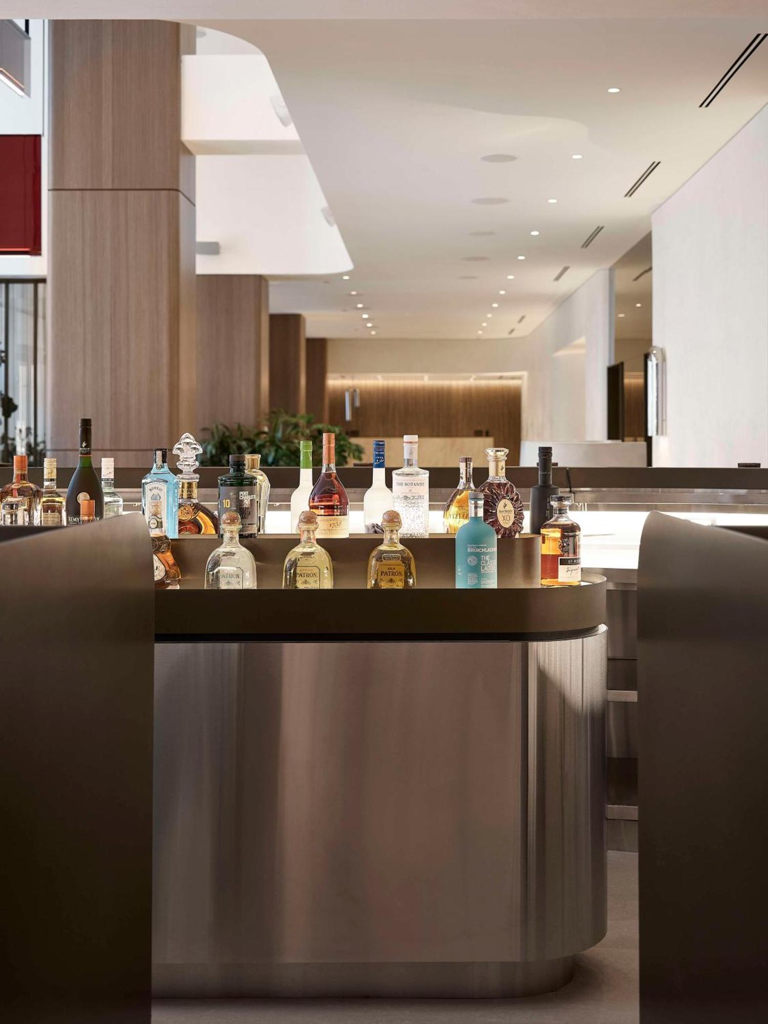 Vogue Hotel Montreal Downtown, Curio Collection By Hilton Eksteriør bilde