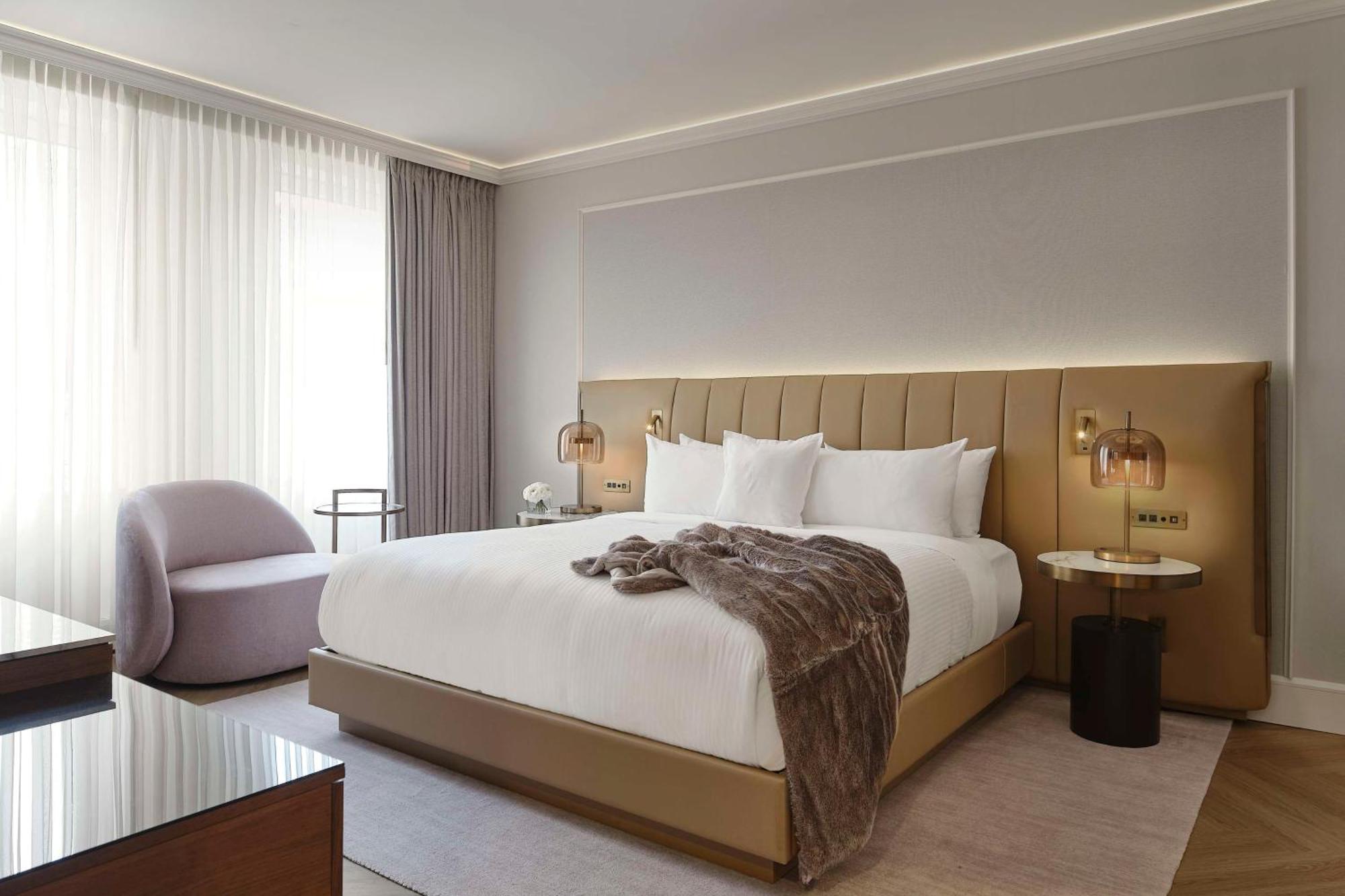 Vogue Hotel Montreal Downtown, Curio Collection By Hilton Eksteriør bilde