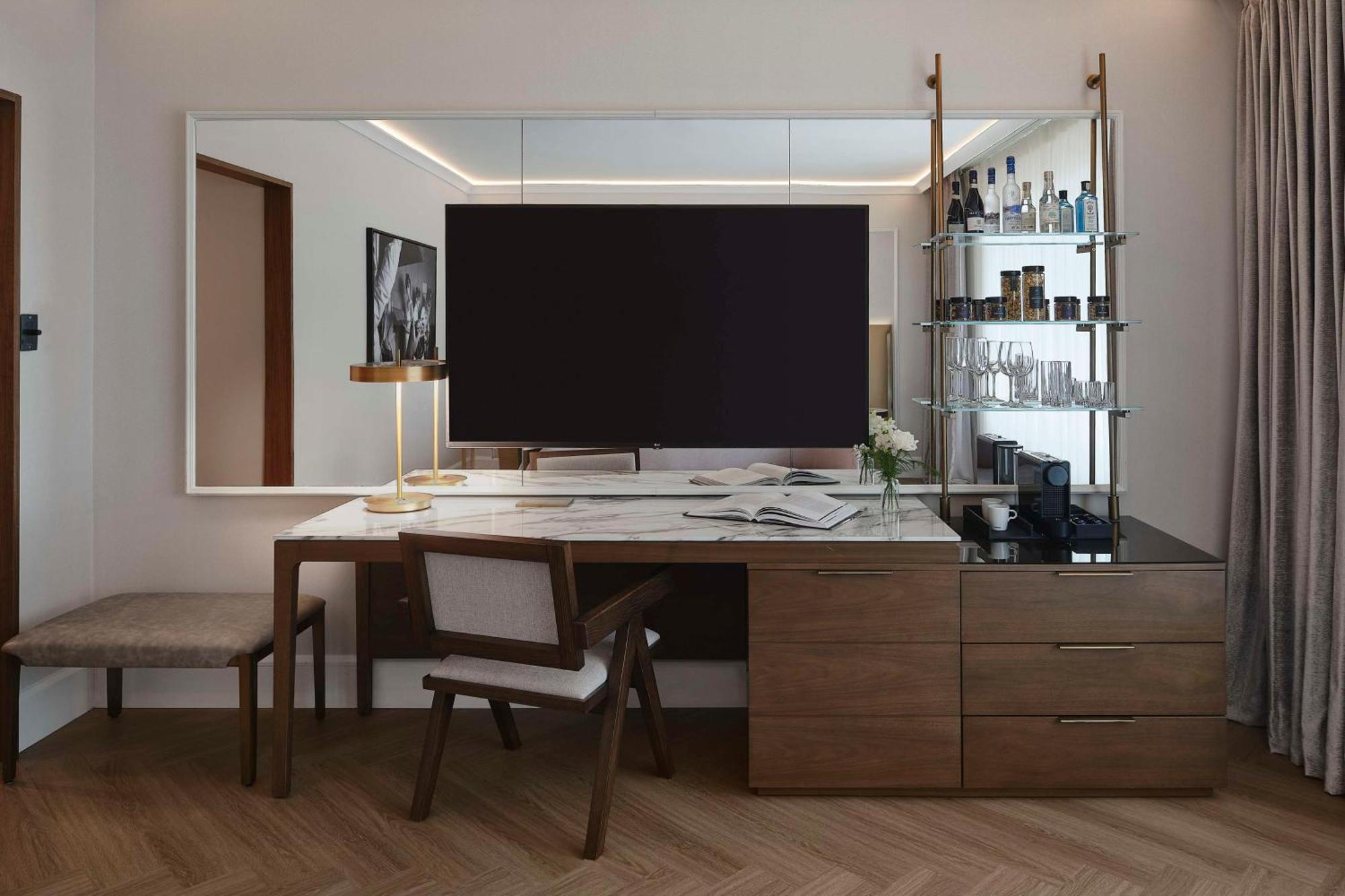 Vogue Hotel Montreal Downtown, Curio Collection By Hilton Eksteriør bilde