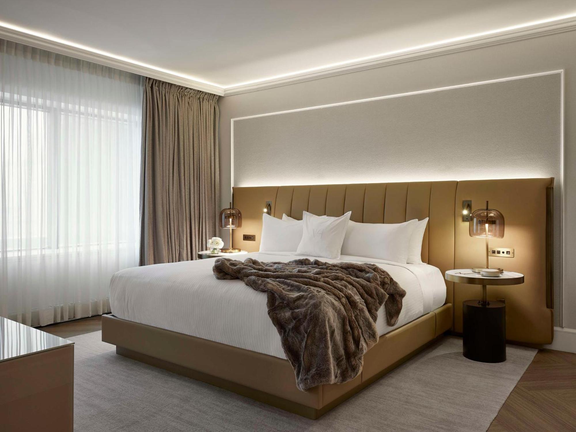 Vogue Hotel Montreal Downtown, Curio Collection By Hilton Eksteriør bilde
